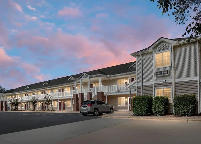 Affordable Suites Greenville